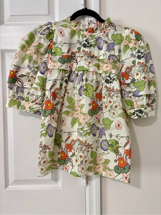 entro Tops - Floral Puff Sleeve Blouse with White, Green, Purple, Orange Pattern